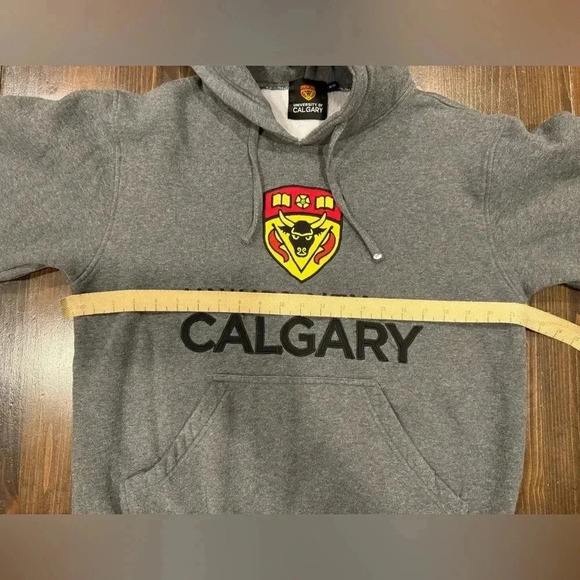 University of Calgary Dance Team Hoodie Sweater - Picture 6 of 7